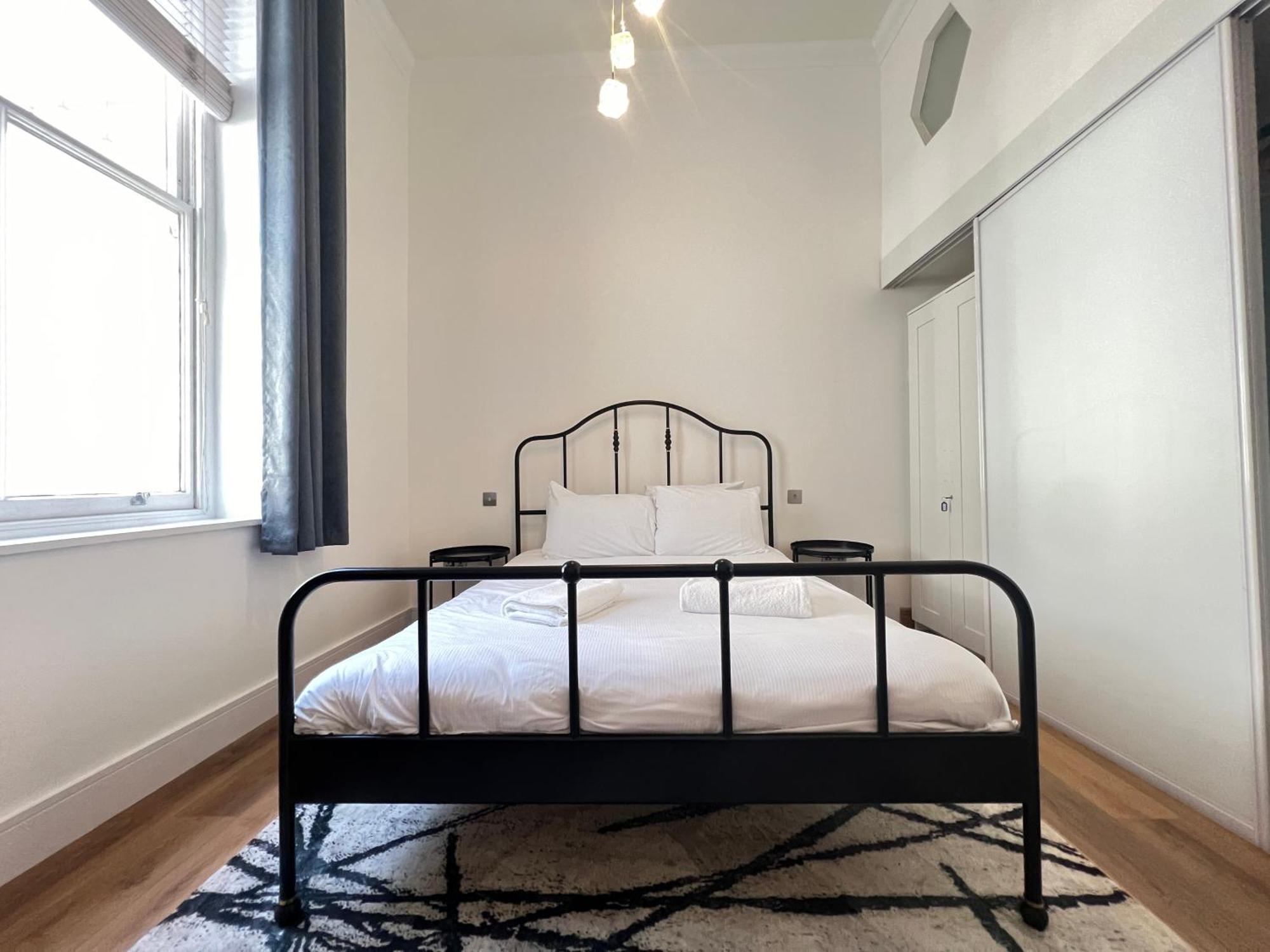 3.5 High Ceilings - Centrally Located Лондон Экстерьер фото